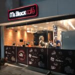 Depois de ir a evento em São Paulo, ele abriu a 1º Mr. Black Café da Paraíba