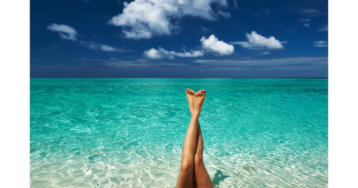 Vai pra praia no fim do ano? Fique atenta à depilação